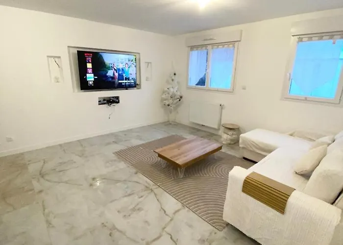 Immodonia 아파트 *